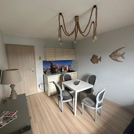 Gdanska Marina- Srodmiescie Apartment Luaran gambar